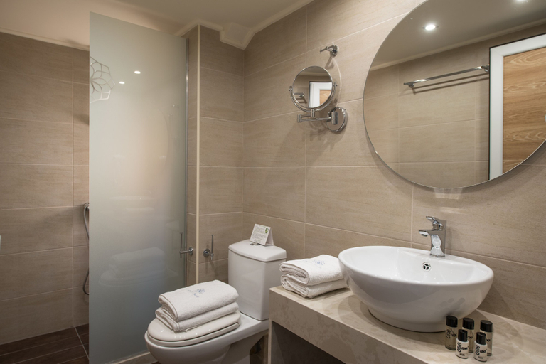 Bathroom 4, Infinity City Boutique Hotel, Crete