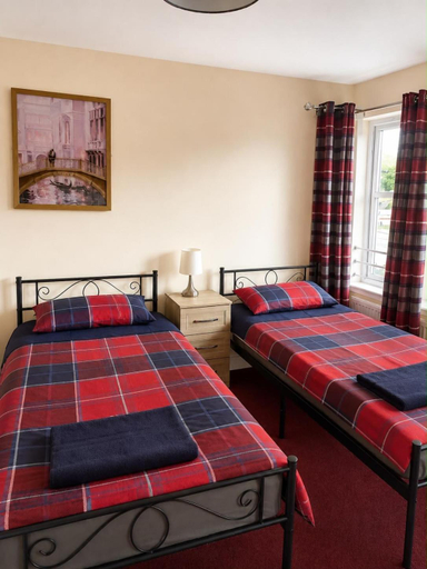 Others 3, Morlich Guesthouse, Highland