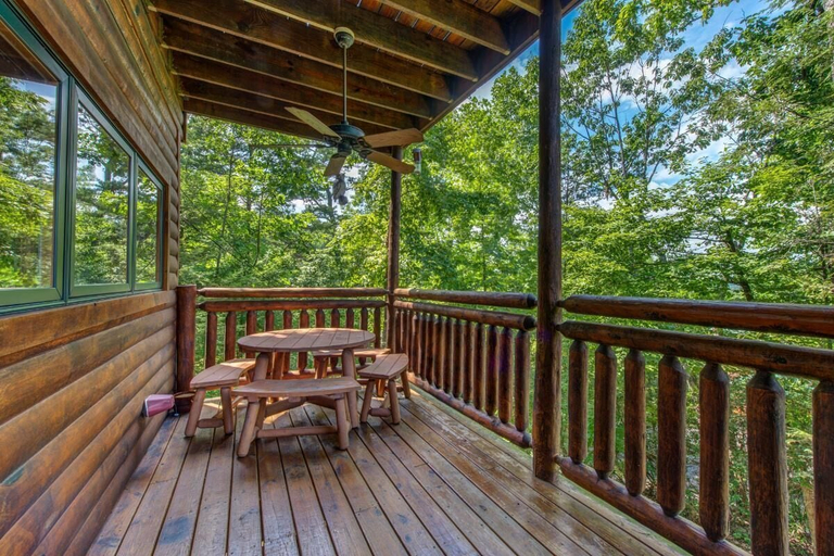 Outdoor dining 4, Night Moves, Sevier