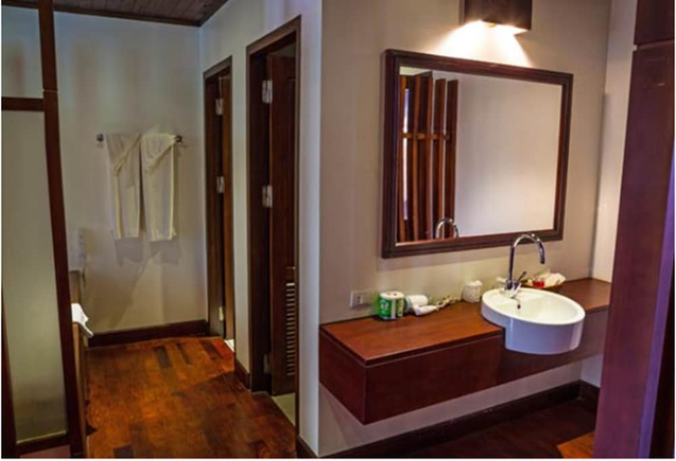 Bathroom 3, MOUANG LUANG HOTEL, Luang Prabang