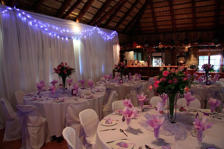 Food & Drinks 4, La Rochelle Inn, Uthungulu