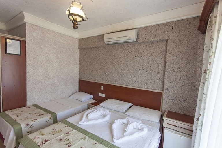 Bedroom 4, Mevsim Otel, Ula