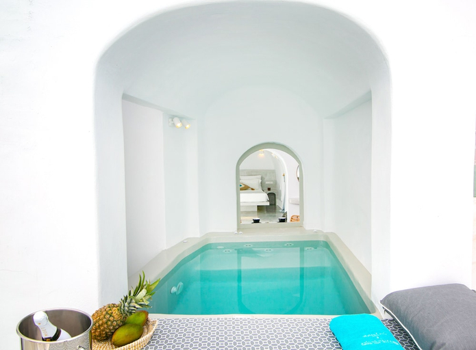 Sport & Beauty 4, Kaleidoscope Cave Houses Oia, South Aegean