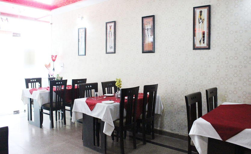 Food & Drinks 4, Hotel Taj Galaxy, Agra