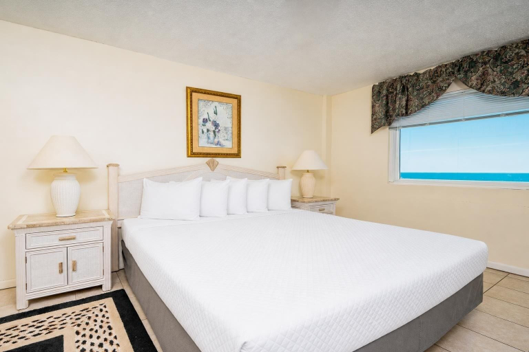 Bedroom 3, Driftwood Towers 5e 2 Bedroom Condo, Baldwin