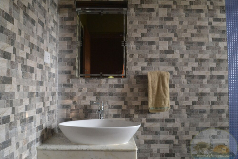 Bathroom 3, River View Jungle Camp, Narayani