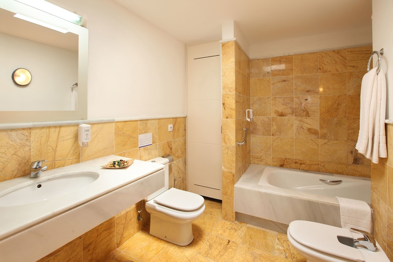 Bathroom, VIK Coral Beach, Las Palmas