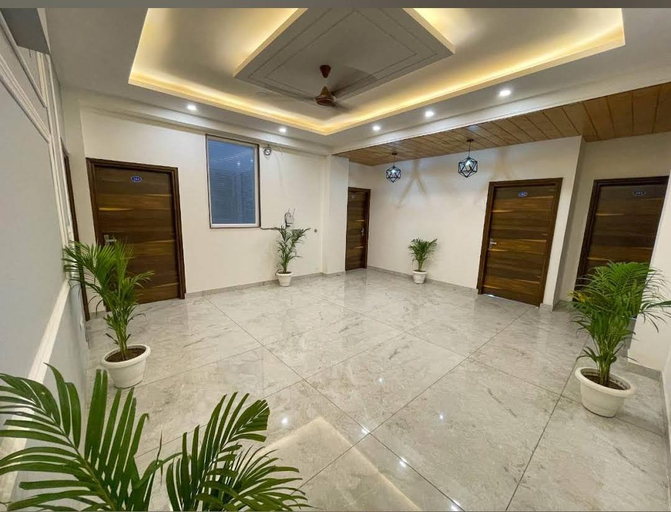 Public Area, The Empire luxury suites, Gurgaon