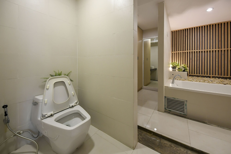 Bathroom 3, Siam Nitra Boutique Hotel, Pathum Wan