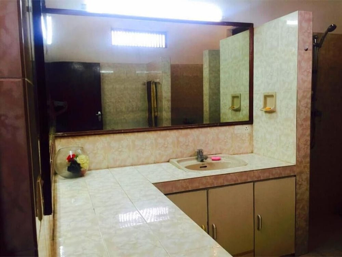 Bathroom, Chaya Villa, Beruwala