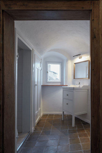 Bathroom 5, STARA PEKARNA -OLD BAKERY, Znojmo
