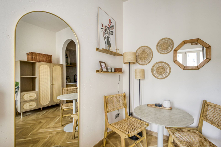 Dining, Luxury Studio Apartment City Centre, Warsaw