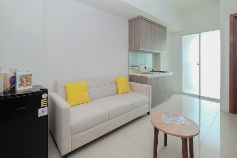 Living room 4, Airy And Tidy 2Br At Apartment Vittoria Residence, Jakarta Barat