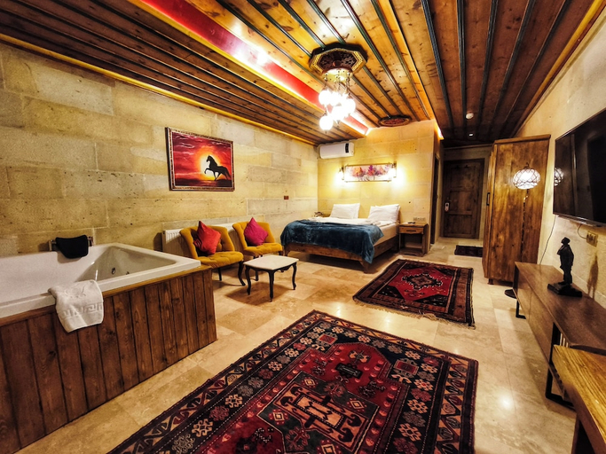 Others 3, Shoestring Stone House, Nevşehir