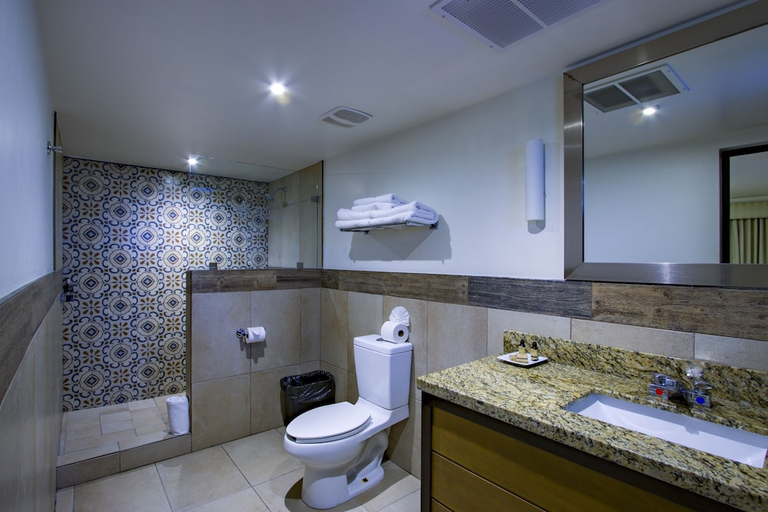 Bathroom 4, La Pinta Hotel, Ensenada