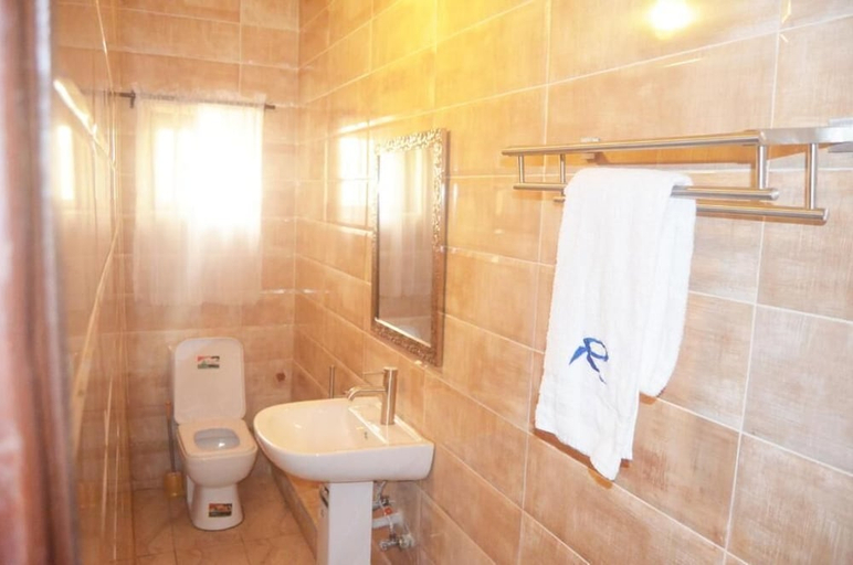 Bathroom 3, Residency Hotel Area 11, AbujaMun