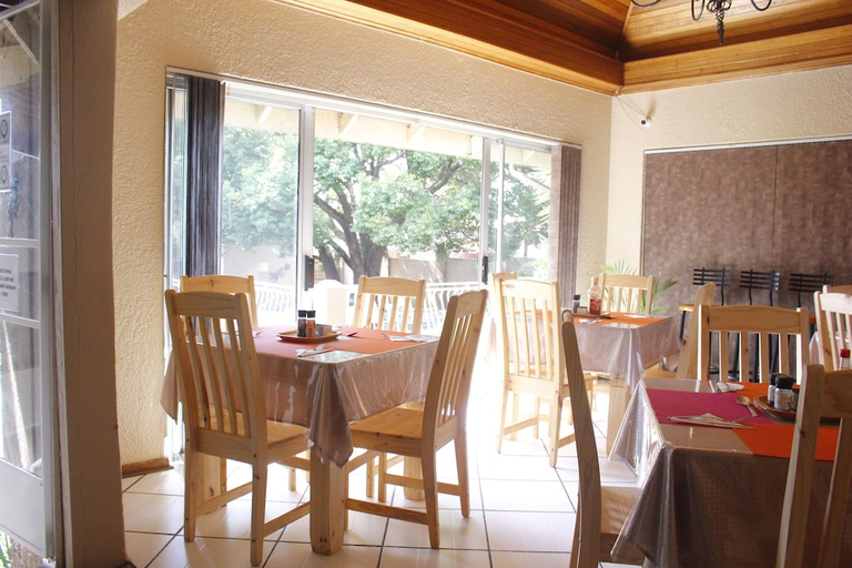 Food & Drinks 4, African Sky Bed and Breakfast, West Rand