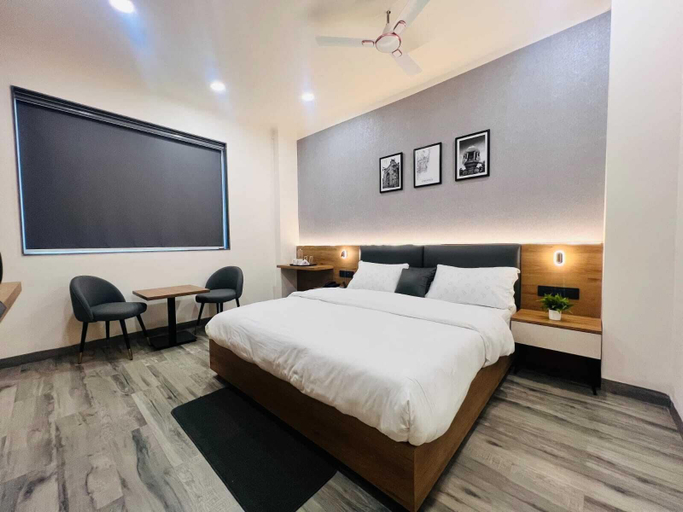 Room 2, Hotel Siya - A Unit of Hotel Anushree, Satna