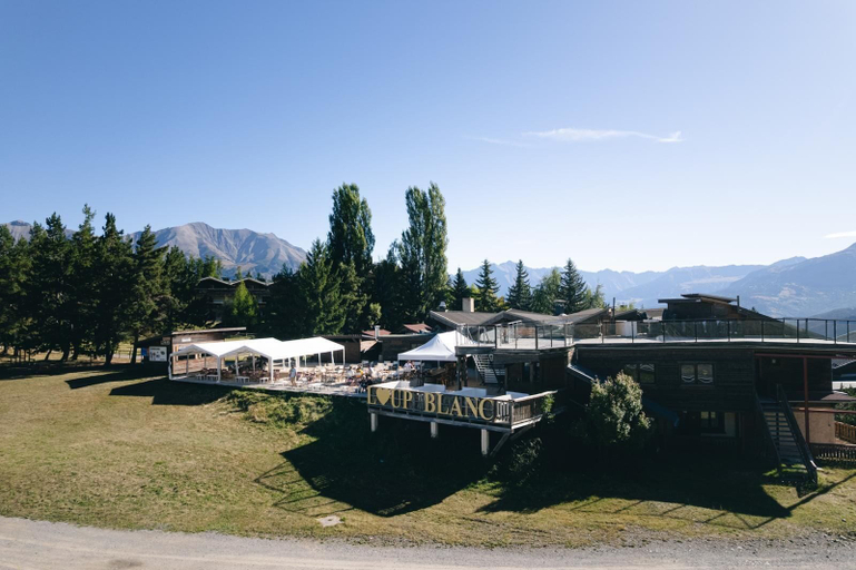 Exterior & Views 2, Hôtel Le Loup Blanc, Alpes-de-Haute-Provence