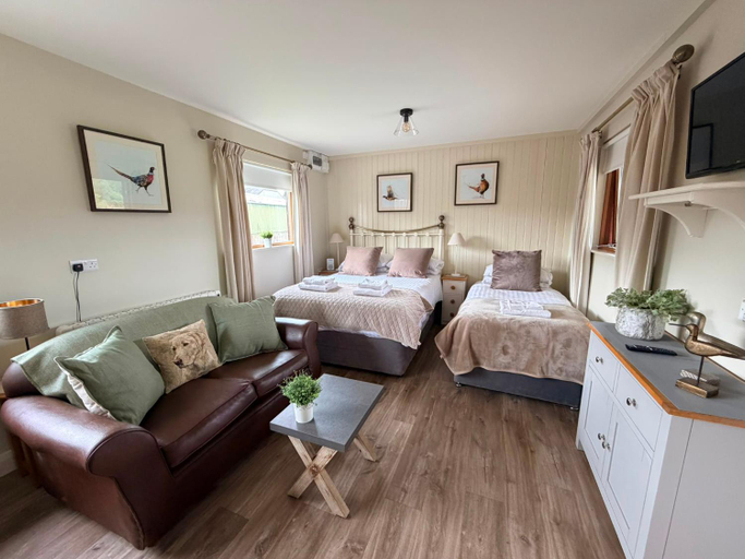Bedroom 2, Blessingbourne Cottages & Apartments, Mid Ulster