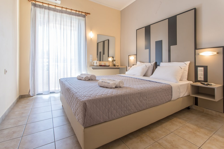 Bedroom 4, Hotel Glaros, Crete