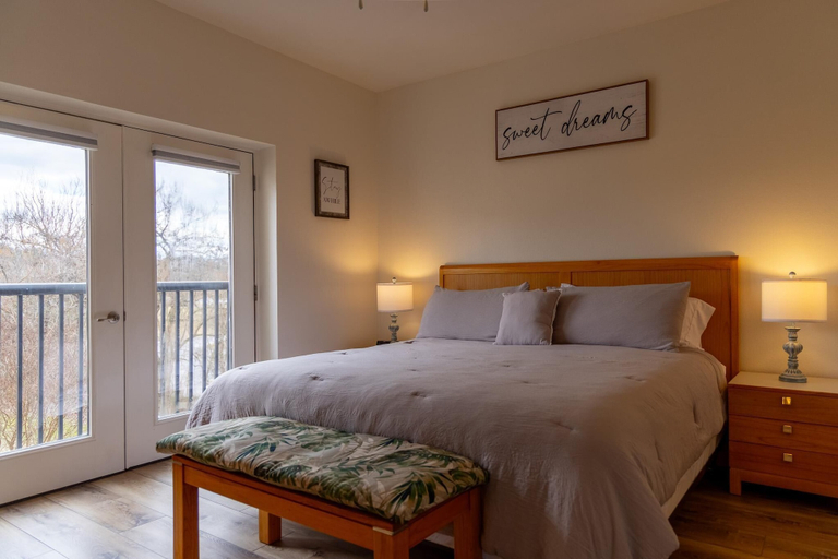Room 2, Cozy Vista Condo, Sevier