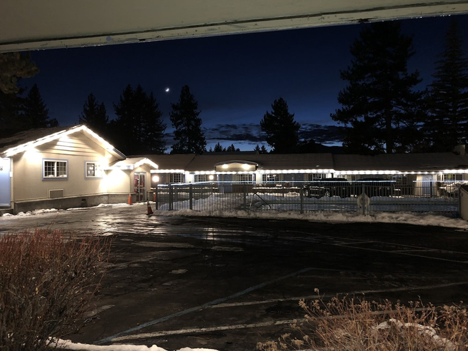 Exterior & Views 1, Elevation Lodge South Lake Tahoe, El Dorado