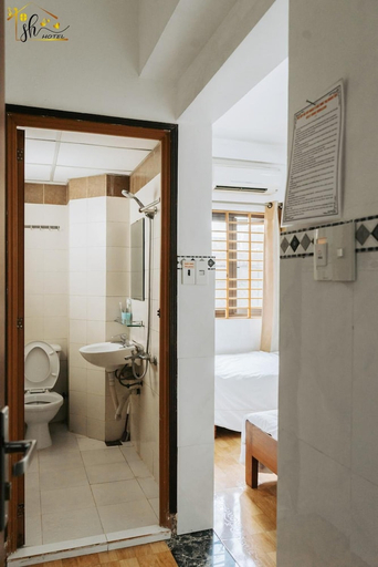 Bathroom 3, Sh Homestay, Huế