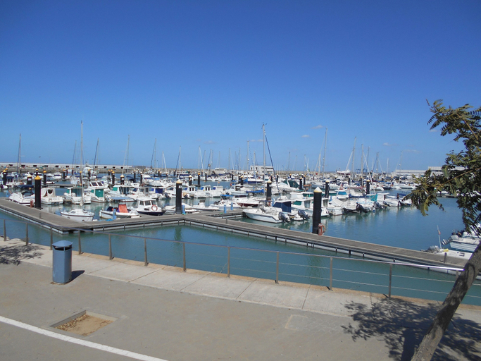 Marina, Studio Sleeps 4 With Terrace, Cádiz
