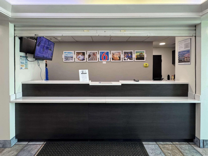 Public Area 2, Motel 6 Chicago Joliet I 55, Will