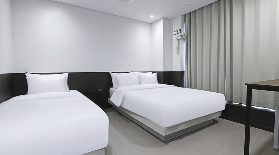 Room 4, The Stay Korea, Jongno