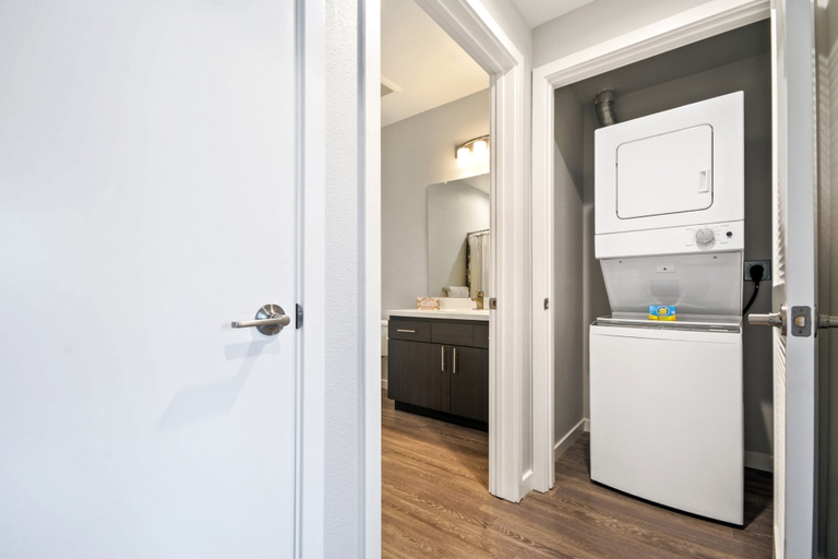 Others 5, Global Luxury Suites in Menlo Park, San Mateo