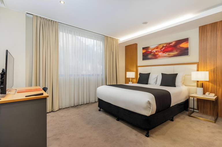 Bedroom 2, Hotel Diana, Brisbane