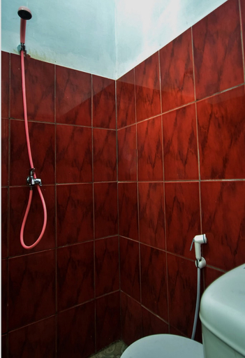 Bathroom 4, Hotel O Villa Tirta Melati Syariah, Banjar