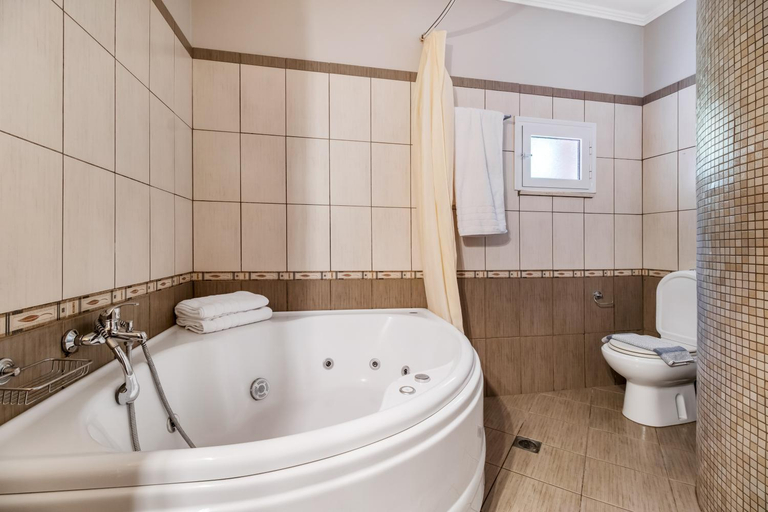 Bathroom 4, Goudis Villa Evelyn, Ionian Islands