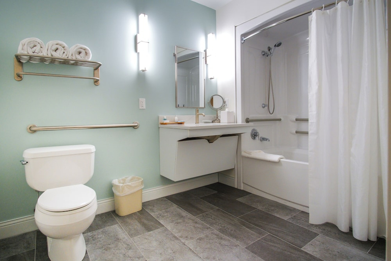 Bathroom 4, Warren Conference Center and Inn, Middlesex