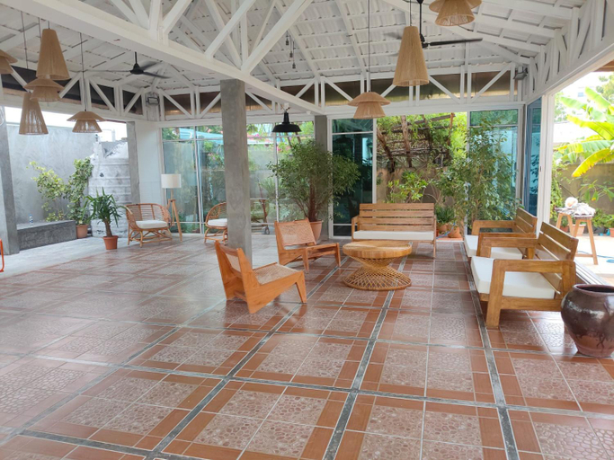 Public Area 2, Rashu Hiyaa, Kaafu Atoll