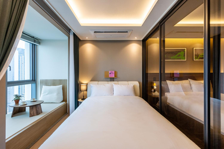 Bedroom 2, Hera Haeundae Premium Ocean View, Haeundae