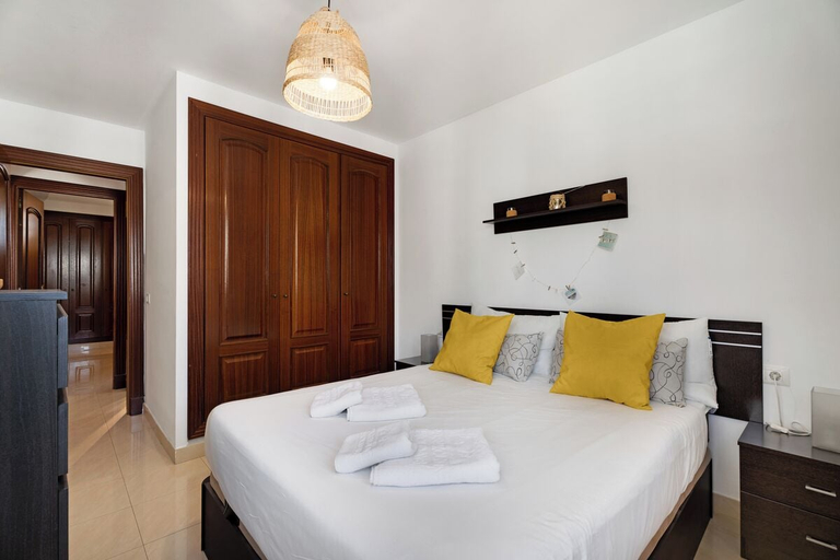 Room 5, Charming 2-bedroom Apartment With Ocean Views in Adeje, Santa Cruz de Tenerife