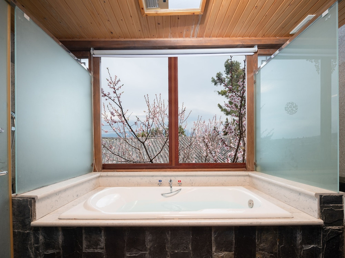 Bathroom 3, Merry Inn Lijiang, Lijiang