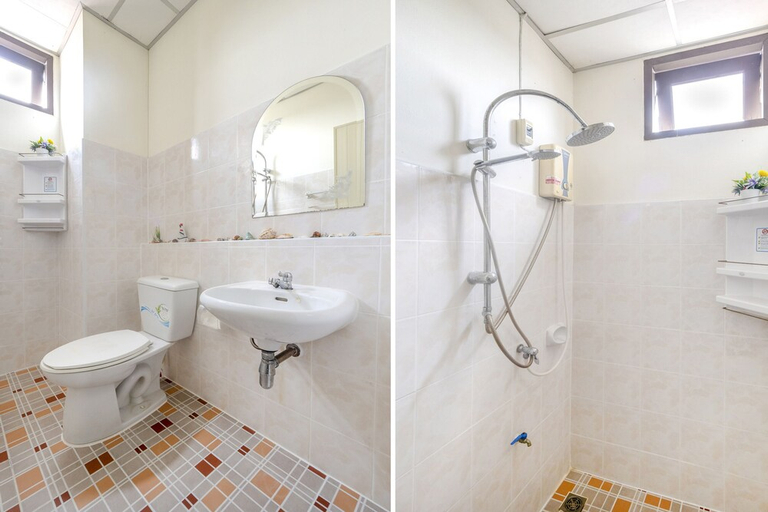 Bathroom 4, Bann One Love, Phra Nakhon Si Ayutthaya