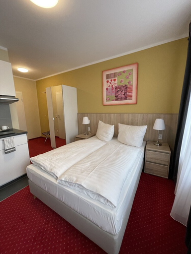 Bedroom 2, Hotel Palm Premium - Hotel & Apartments, Düsseldorf
