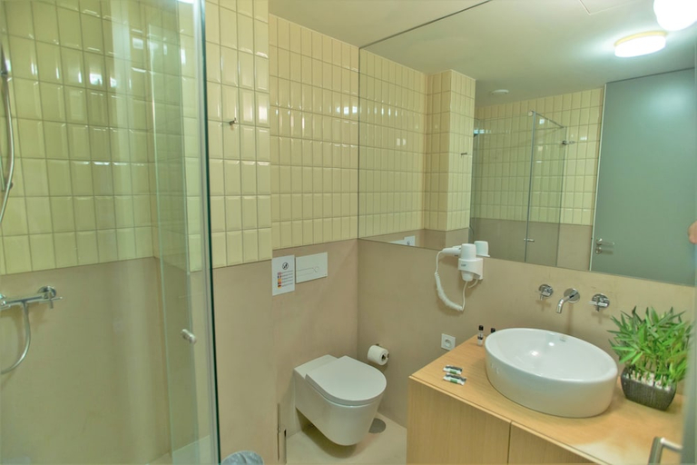 Bathroom 3, Clérigos Prime Suites by Porto City Hosts, Porto