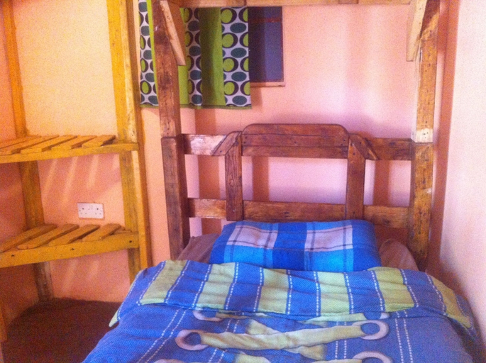 Bedroom 2, Bananyana Backpackers, Chobe