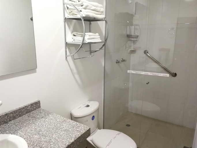 Bathroom, San Antonio Hotel Boutique, Santiago de Cali