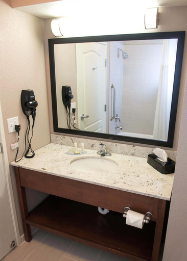 Bathroom 3, Stanton Hotel, Martin