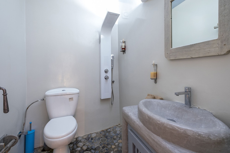 Bathroom 4, Rock Villas, South Aegean