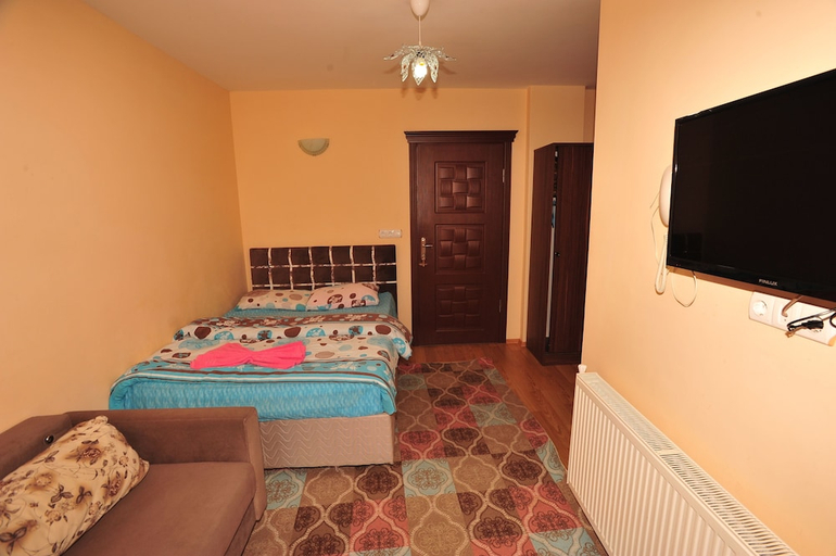 Bedroom 2, Cam Motel, Çaykara