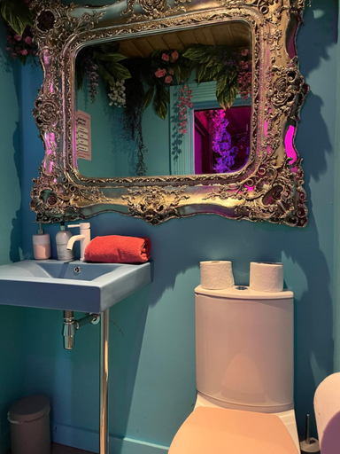 Bathroom, Manchester's ONLY private party suite for 12 with Makeup Room, Manchester
