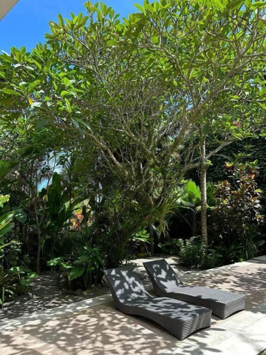 Property grounds 5, Santai Surf House, Tabanan
